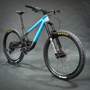 BIKE - FORBIDDEN BIKES CO. DREADNOUGHT | SRAM GX | ROCKSHOX ULT | LARGE | BLUE HEAT